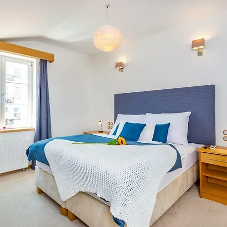 Appartement The *